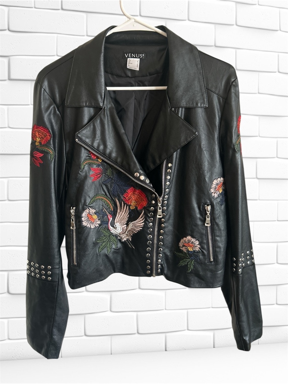 VENUS Embroidered Stud  Moto Jacket💋EUC